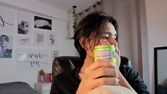 davoxer online show from December 1, 2025, 3:29 am