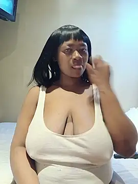 Snapshot of missboobiesSA chatting on July 14, 2026, 11:11 pm missboobiesSA online show from July 14, 2026, 11:11 pm