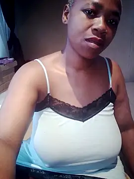 Snapshot of missboobiesSA chatting on November 14, 2025, 3:43 am missboobiesSA online show from November 14, 2025, 3:43 am