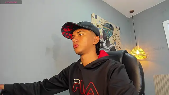 markbowie online show from December 4, 2025, 11:42 am