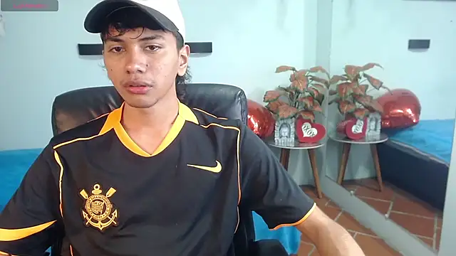 markbowie online show from April 12, 2026, 3:37 pm