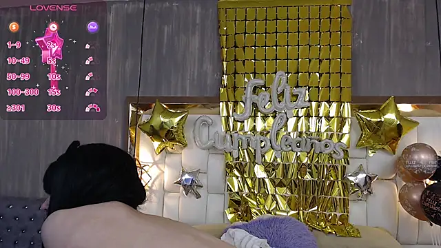 Foxxy Doll online show from October 6, 2025, 3:02 pm