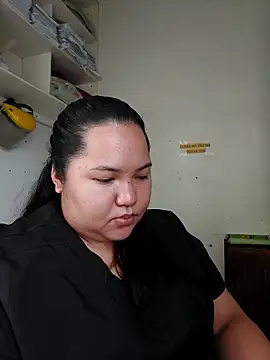 Snapshot of LianaCruzado chatting on April 29, 2026, 6:39 am LianaCruzado online show from April 29, 2026, 6:39 am