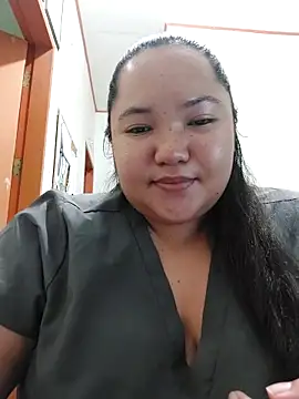 Snapshot of LianaCruzado chatting on April 21, 2026, 5:36 am LianaCruzado online show from April 21, 2026, 5:36 am