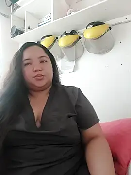 Snapshot of LianaCruzado chatting on March 31, 2026, 7:21 am LianaCruzado online show from March 31, 2026, 7:21 am