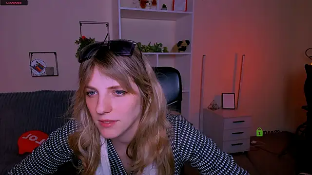 Snapshot of jose_fairy chatting on October 6, 2025, 9:04 pm jose fairy online show from October 6, 2025, 9:04 pm