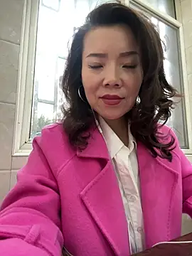 anna yngs online show from March 15, 2026, 10:44 am