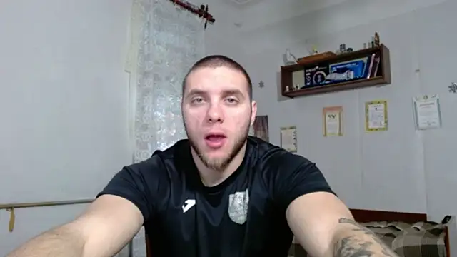 Jordan1Dior online show from March 18, 2026, 8:17 am