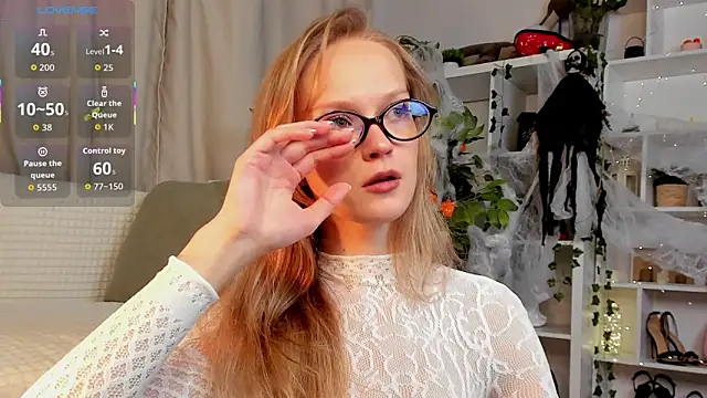 Kara smalltits online show from October 24, 2025, 12:37 pm