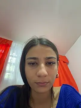 -juicy  online show from February 12, 2026, 7:13 pm