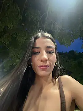 -juicy  online show from July 7, 2026, 11:41 pm