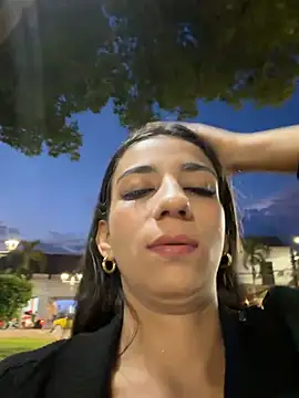 -juicy  online show from July 8, 2026, 11:38 pm