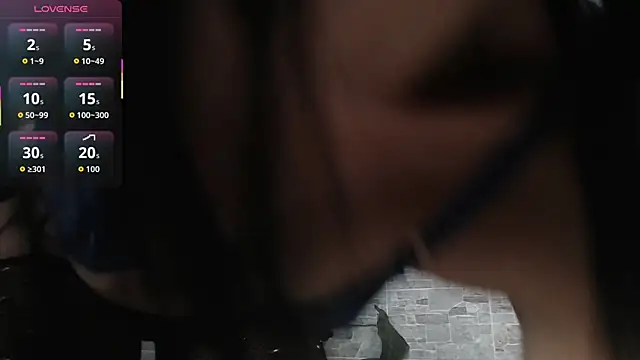 VioletLux online show from November 6, 2025, 8:13 pm