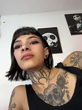 Snapshot of aa_lunit chatting on September 19, 2025, 1:20 am aa lunit online show from September 19, 2025, 1:20 am