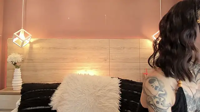 Snapshot of aa_lunit chatting on December 2, 2025, 1:35 pm aa lunit online show from December 2, 2025, 1:35 pm