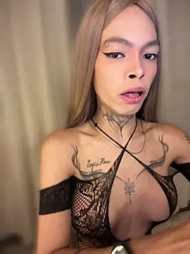 Sugarcandyyy online show from April 20, 2026, 4:30 pm