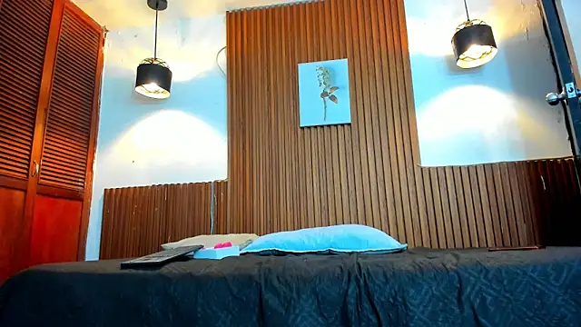 Snapshot of David_niet chatting on October 24, 2025, 5:45 pm David niet online show from October 24, 2025, 5:45 pm