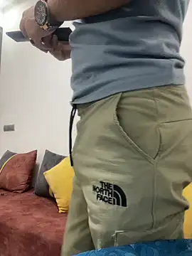 Anassal123 online show from November 20, 2025, 9:36 pm