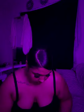 1n0nlythroat online show from October 24, 2025, 3:38 am