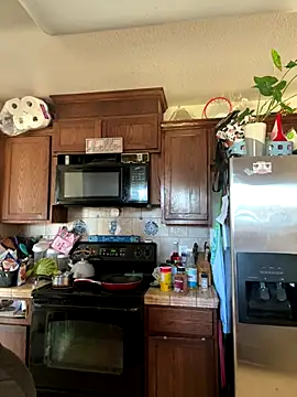 1n0nlythroat online show from October 10, 2025, 4:19 pm