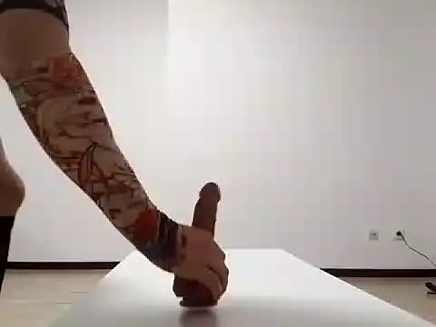 Snapshot of jporrado chatting on January 12, 2026, 11:53 pm jporrado online show from January 12, 2026, 11:53 pm