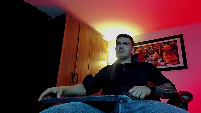 ALPHA DOMINUS  online show from December 22, 2025, 4:01 am