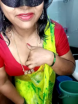 Snapshot of Chadni_kannada chatting on March 5, 2026, 12:46 pm Chadni kannada online show from March 5, 2026, 12:46 pm