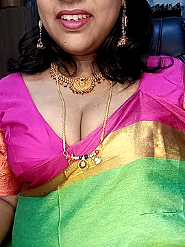 Snapshot of Chadni_kannada chatting on May 4, 2026, 3:04 pm Chadni kannada online show from May 4, 2026, 3:04 pm