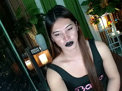 Snapshot of kendallxsubhunter chatting on November 1, 2025, 12:43 pm kendallxsubhunter online show from November 1, 2025, 12:43 pm