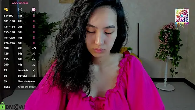 FlirtyAura online show from March 12, 2026, 3:45 am