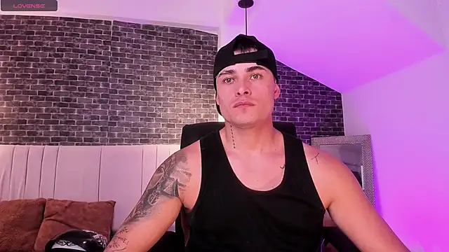 connorsmiith online show from February 24, 2026, 4:08 pm