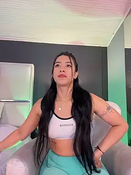 Snapshot of BellaFernandez__ chatting on November 22, 2025, 12:48 pm BellaFernandez online show from November 22, 2025, 12:48 pm