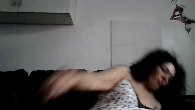 RubyyRosee online show from June 28, 2026, 5:47 am
