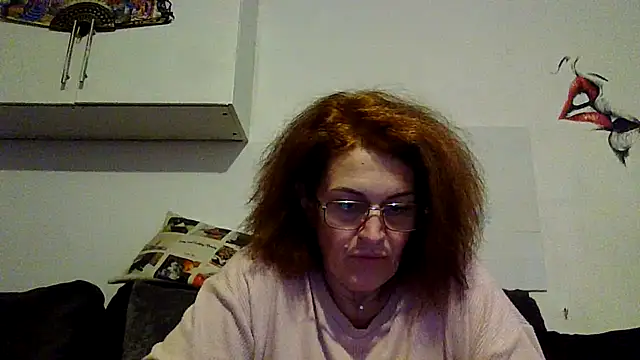 Snapshot of RubyyRosee chatting on December 5, 2025, 2:26 pm RubyyRosee online show from December 5, 2025, 2:26 pm