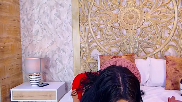 MelodyCarsson online show from November 8, 2025, 12:14 am