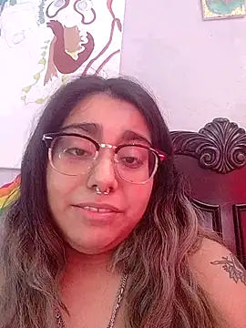 Snapshot of Lovelyrainn chatting on November 30, 2025, 4:30 pm Lovelyrainn online show from November 30, 2025, 4:30 pm