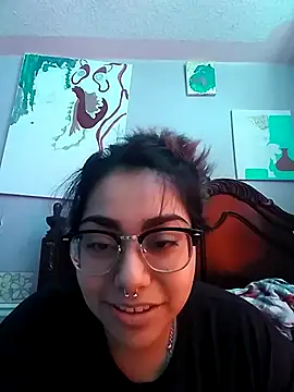 Snapshot of Lovelyrainn chatting on September 27, 2025, 4:46 pm Lovelyrainn online show from September 27, 2025, 4:46 pm