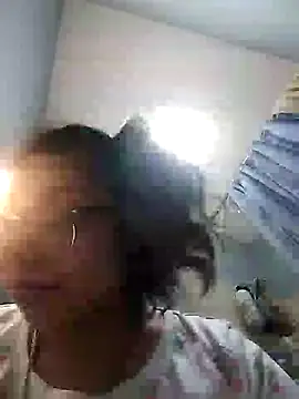 Snapshot of Lovelyrainn chatting on September 24, 2025, 2:01 pm Lovelyrainn online show from September 24, 2025, 2:01 pm