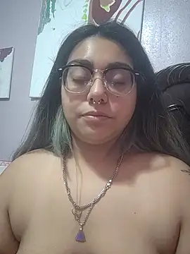 Snapshot of Lovelyrainn chatting on November 21, 2025, 7:07 am Lovelyrainn online show from November 21, 2025, 7:07 am