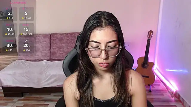 Susanahendrix online show from March 4, 2026, 6:15 pm