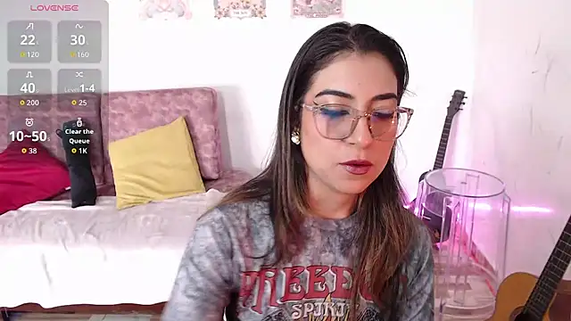 Susanahendrix online show from December 2, 2025, 6:09 pm