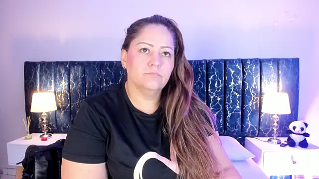 katte landerr online show from February 23, 2026, 1:33 pm