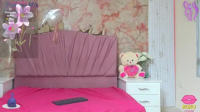 KatySweetas online show from October 24, 2025, 6:51 pm