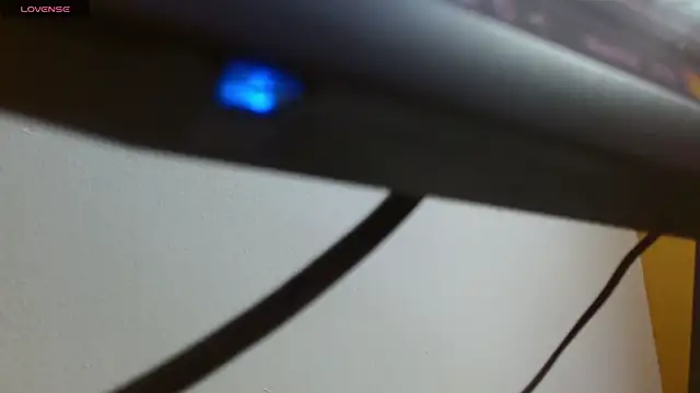 Snapshot of tinisweet chatting on November 8, 2025, 11:25 am tinisweet online show from November 8, 2025, 11:25 am