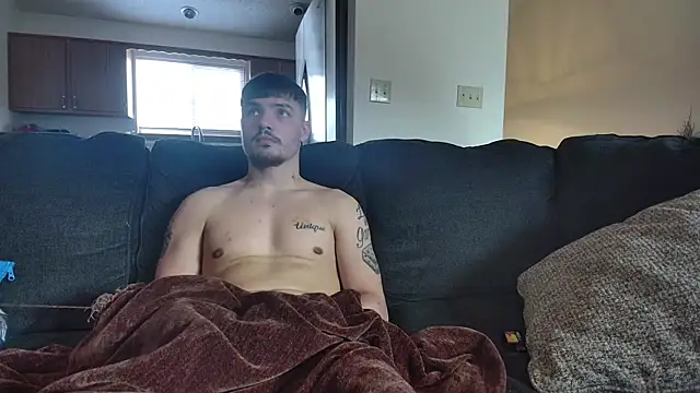 Snapshot of derekmontana2 chatting on March 2, 2026, 9:44 pm derekmontana2 online show from March 2, 2026, 9:44 pm