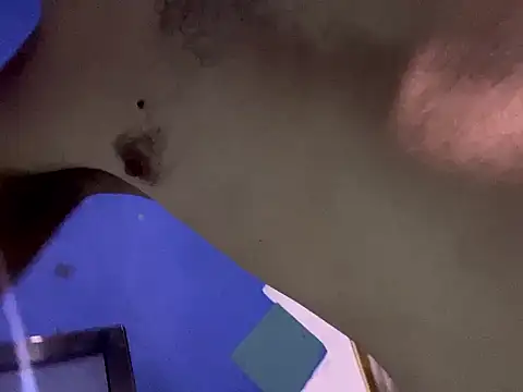 Snapshot of Alexis05A chatting on September 12, 2025, 7:08 am Alexis05A online show from September 12, 2025, 7:08 am