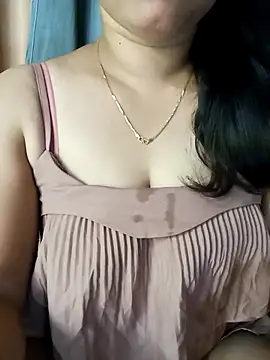 babyangela14 online show from October 19, 2025, 4:26 am