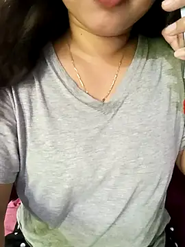 babyangela14 online show from October 15, 2025, 2:54 am