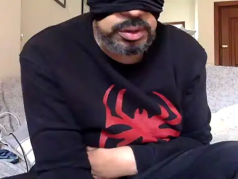 Snapshot of CaiBull chatting on February 5, 2026, 12:56 pm CaiBull online show from February 5, 2026, 12:56 pm