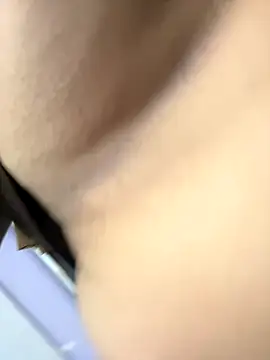 Shaikh 726910 online show from November 19, 2025, 10:59 am